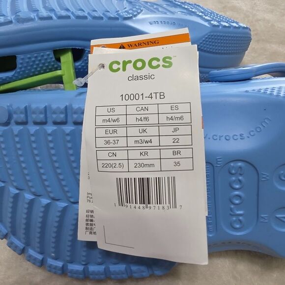 Crocs Unisex-Adult Classic Clogs Slip On Men 4/Women 6 Sandals Ultra Lightweight - Picture 4 of 4